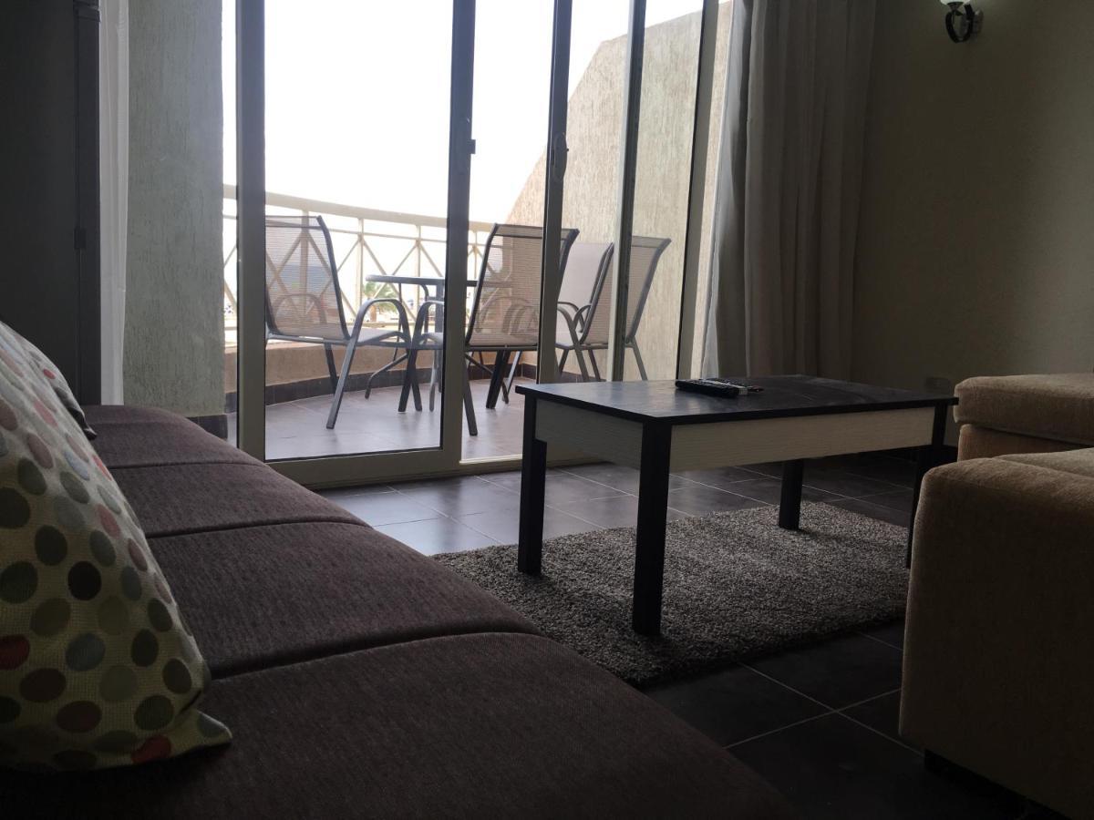 Porto Sokhna Royal Sea & Pool View Aparthotel Ain Sukhna Exterior foto