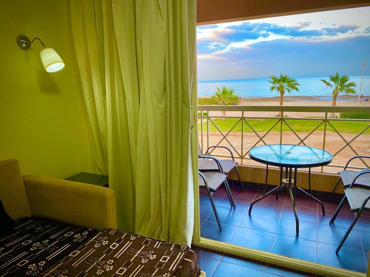 Porto Sokhna Royal Sea & Pool View Aparthotel Ain Sukhna Exterior foto